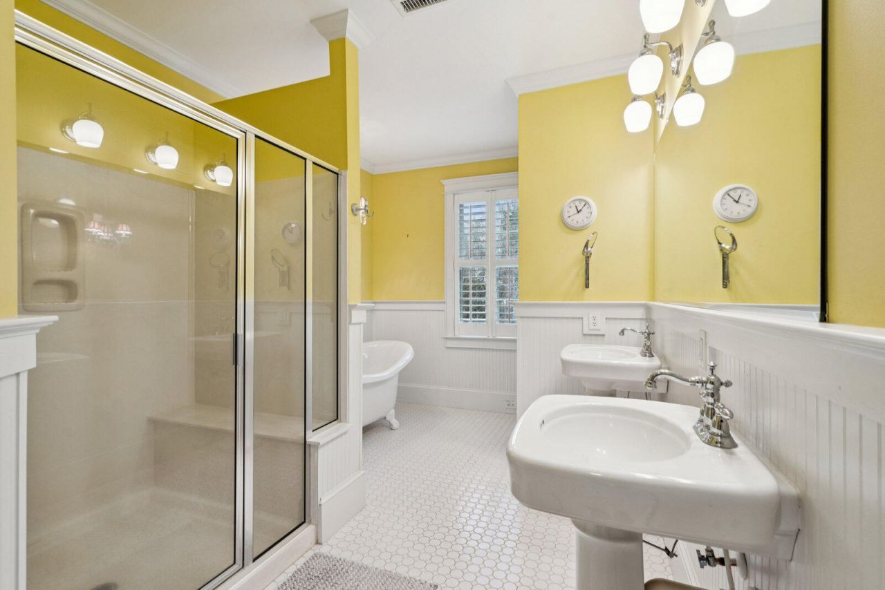 349 Mentor Road Photo 64