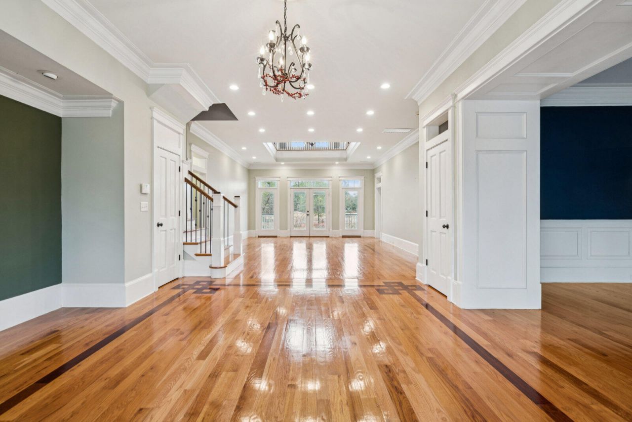 349 Mentor Road Photo 9