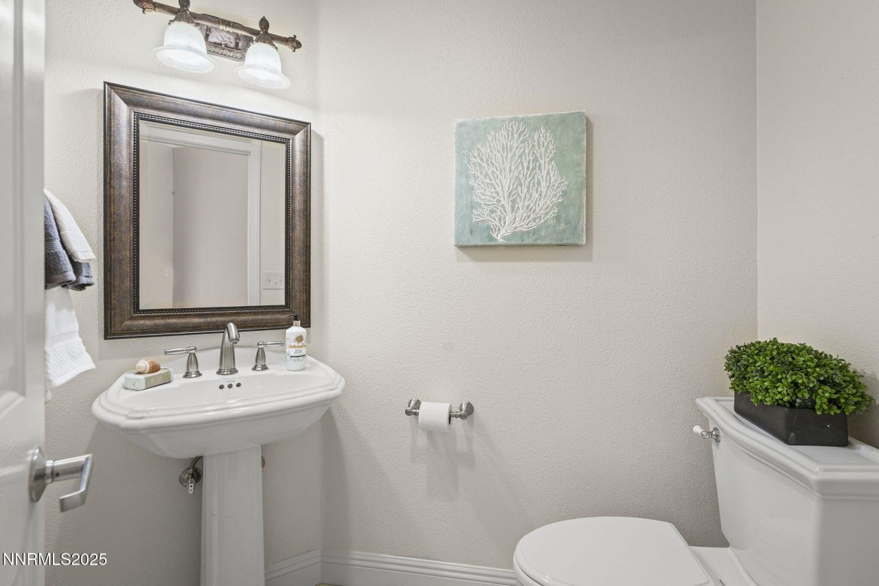 2636 Edgerock Road, Reno, NV 89519 Photo