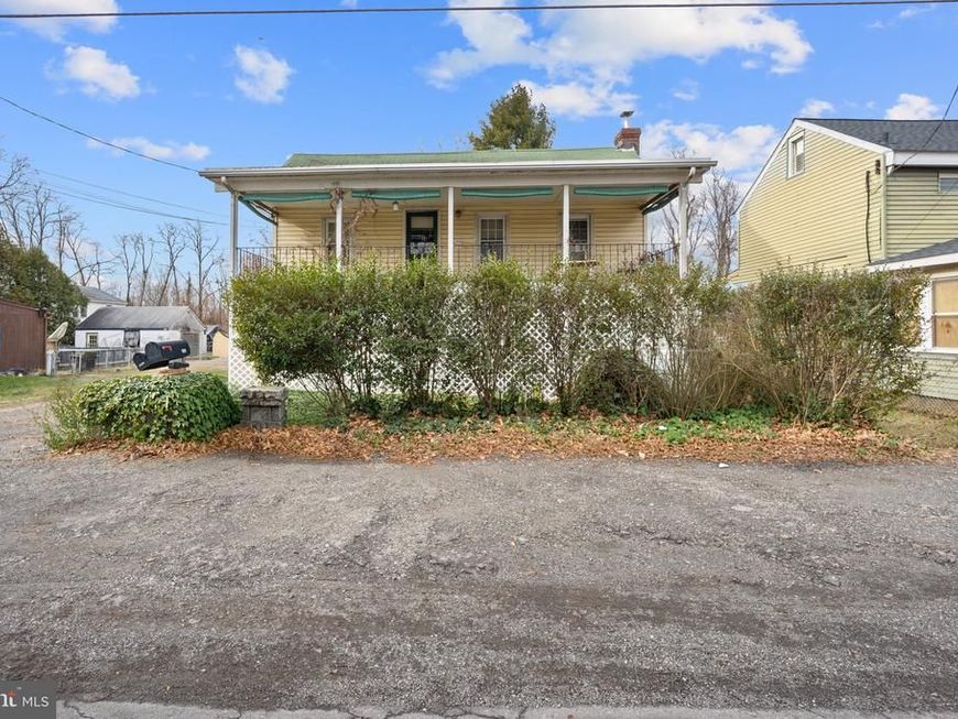 1642 Bristol Pike, Morrisville, PA 19067 Main Photo