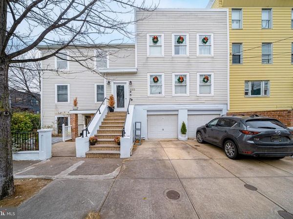330 4TH STREET, Unit 2A, JERSEY CITY, NJ 07302