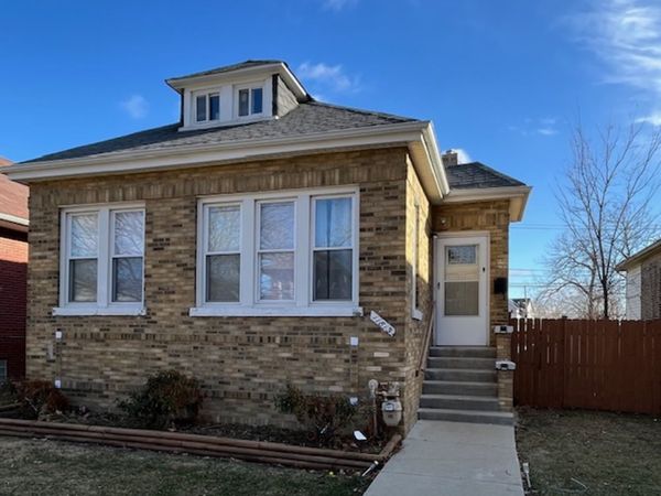 11815 S Hale Avenue, Chicago, IL 60643