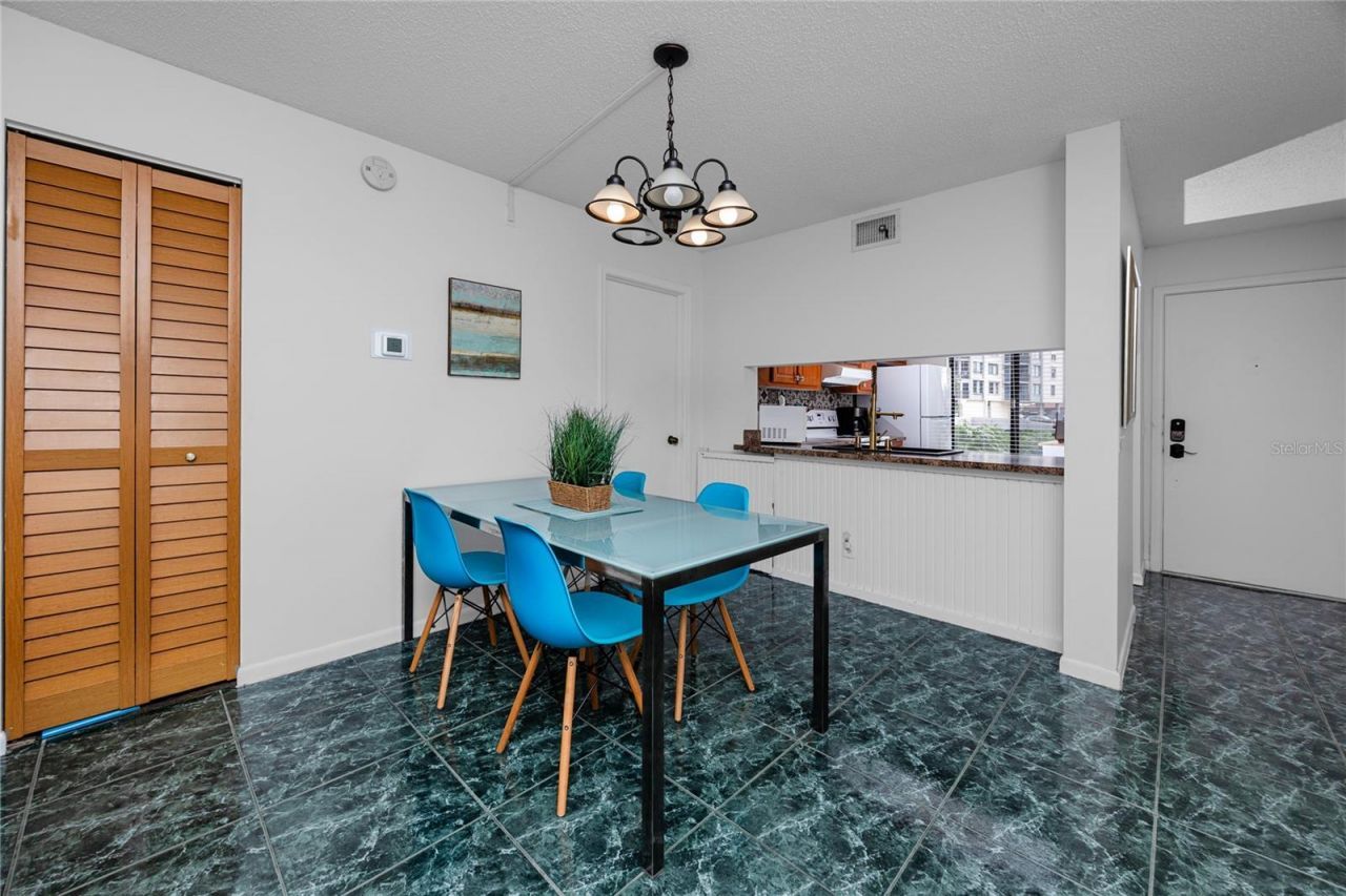 6113 Palma Del Mar Boulevard S, Unit 221, Saint Petersburg, FL 33715 Photo