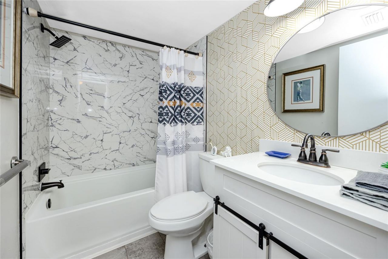 6113 Palma Del Mar Boulevard S, Unit 221, Saint Petersburg, FL 33715 Photo