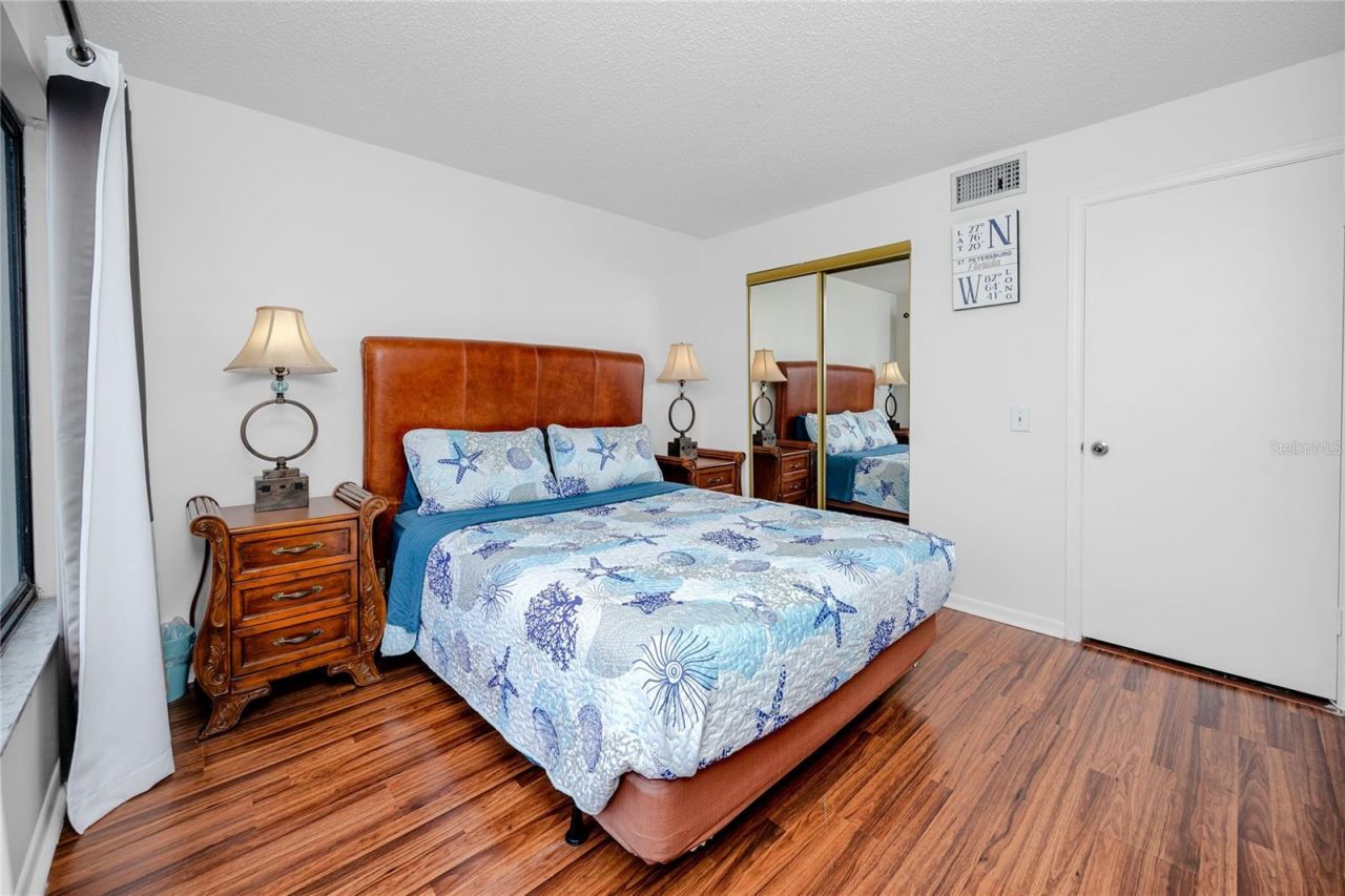 6113 Palma Del Mar Boulevard S, Unit 221, Saint Petersburg, FL 33715 Photo