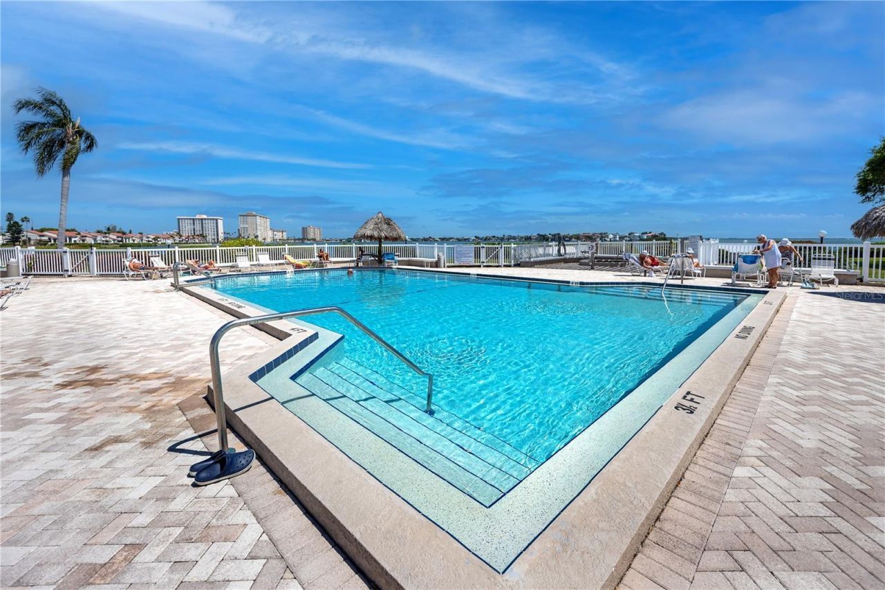 6113 Palma Del Mar Boulevard S, Unit 221, Saint Petersburg, FL 33715 Photo