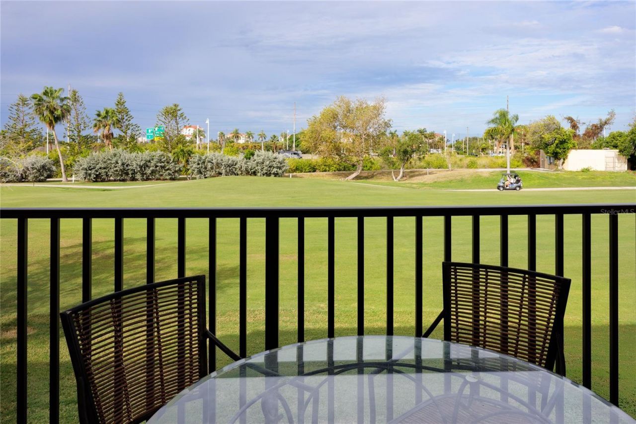 6113 Palma Del Mar Boulevard S, Unit 221, Saint Petersburg, FL 33715 Photo