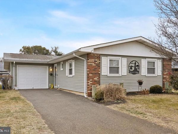 24 CLAY CIRCLE, BRICK, NJ 08724