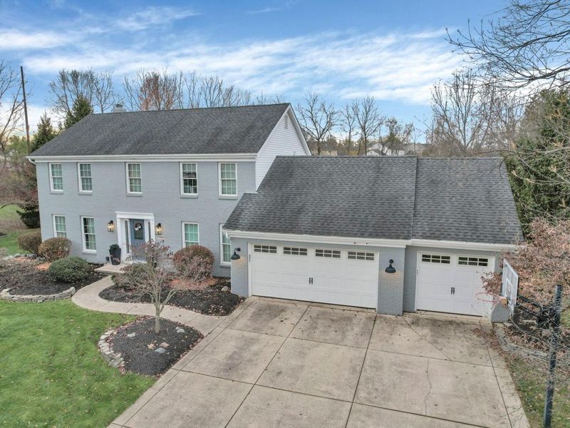 7785 Kate Brown Drive, Dublin, OH 43017 Photo 2