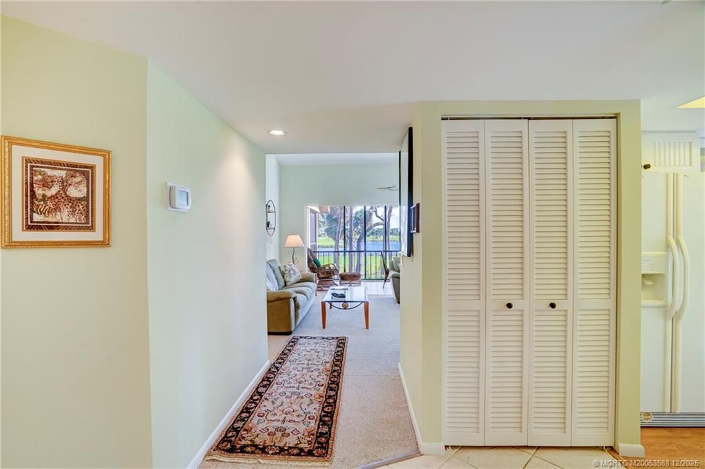 233 NE Edgewater Drive, Unit 204, Stuart, FL 34996 Photo