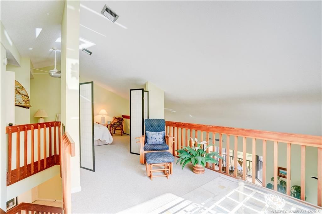233 NE Edgewater Drive, Unit 204, Stuart, FL 34996 Photo