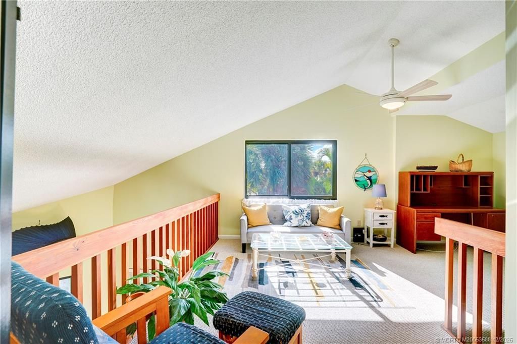 233 NE Edgewater Drive, Unit 204, Stuart, FL 34996 Photo