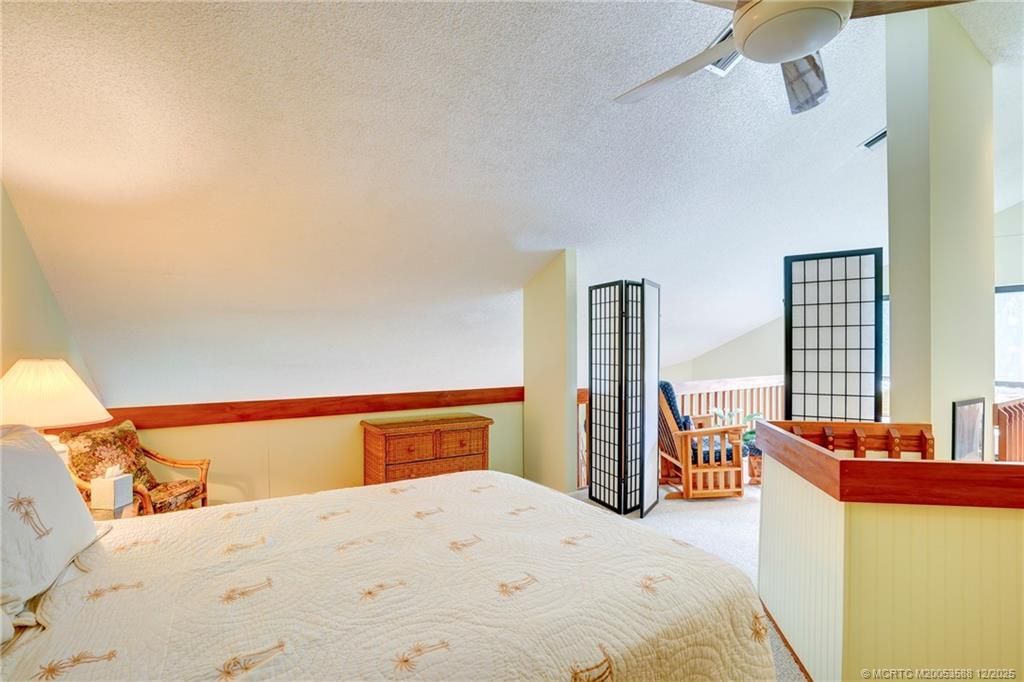 233 NE Edgewater Drive, Unit 204, Stuart, FL 34996 Photo