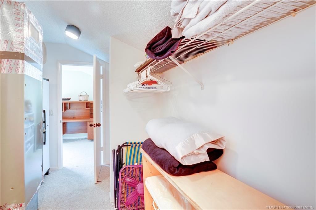 233 NE Edgewater Drive, Unit 204, Stuart, FL 34996 Photo