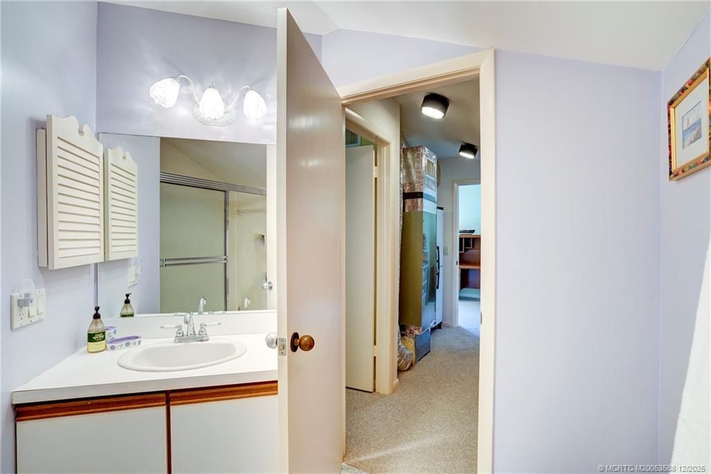 233 NE Edgewater Drive, Unit 204, Stuart, FL 34996 Photo