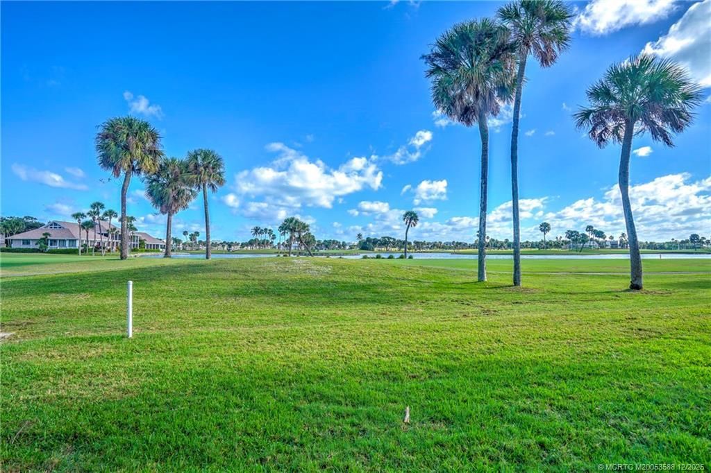 233 NE Edgewater Drive, Unit 204, Stuart, FL 34996 Photo
