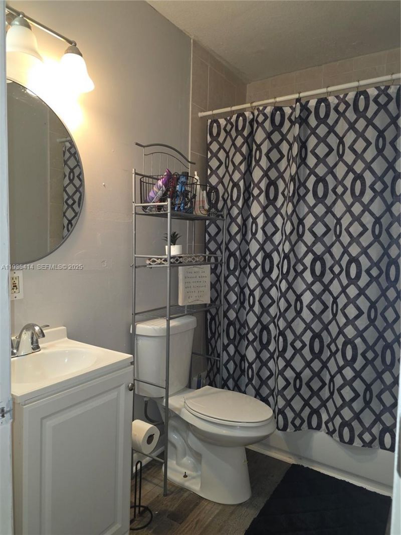 18953 SW 113th Ct , Miami, FL 33157 Photo