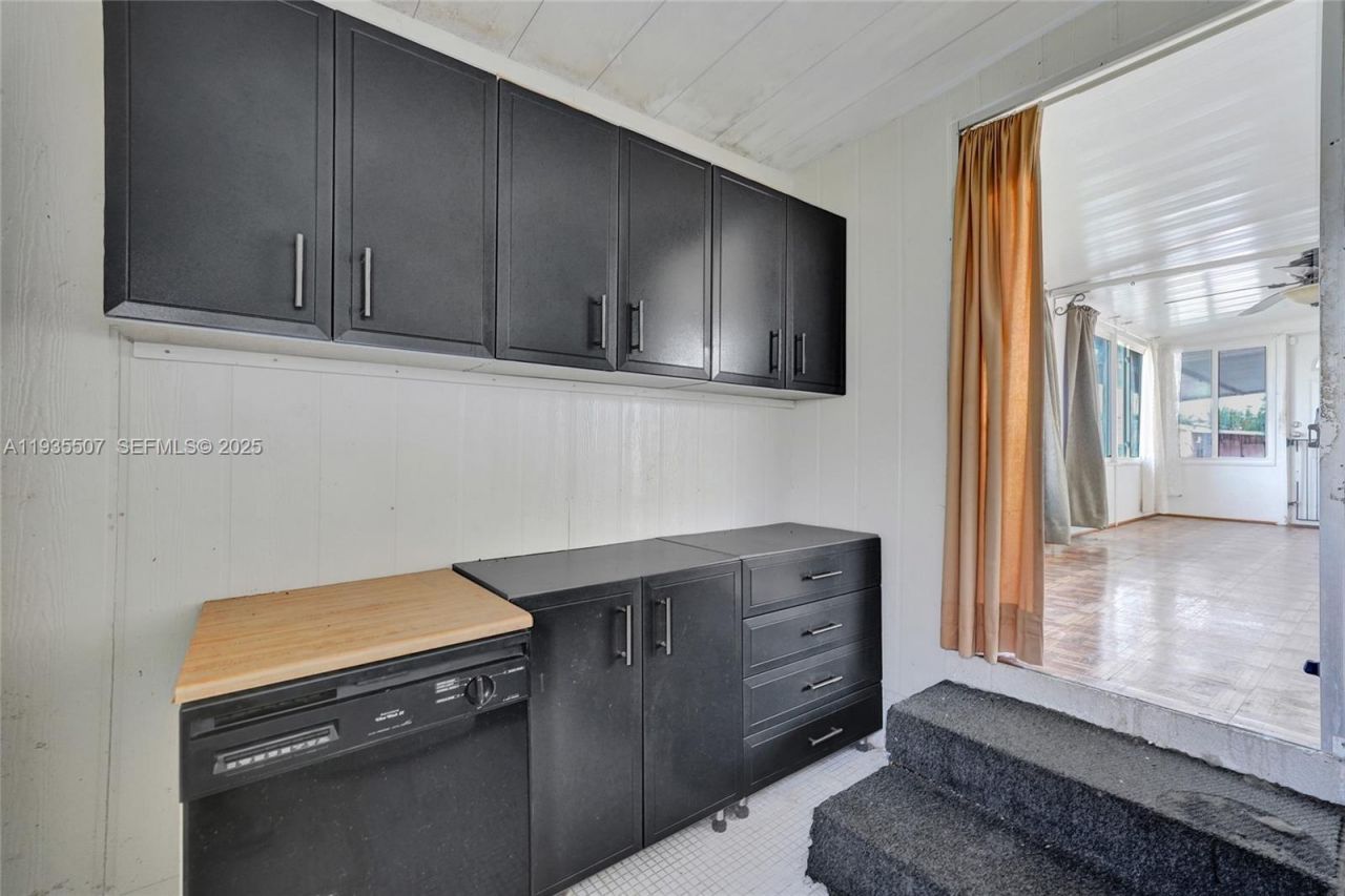 361 NW 135th Ave, Plantation, FL 33325 Photo