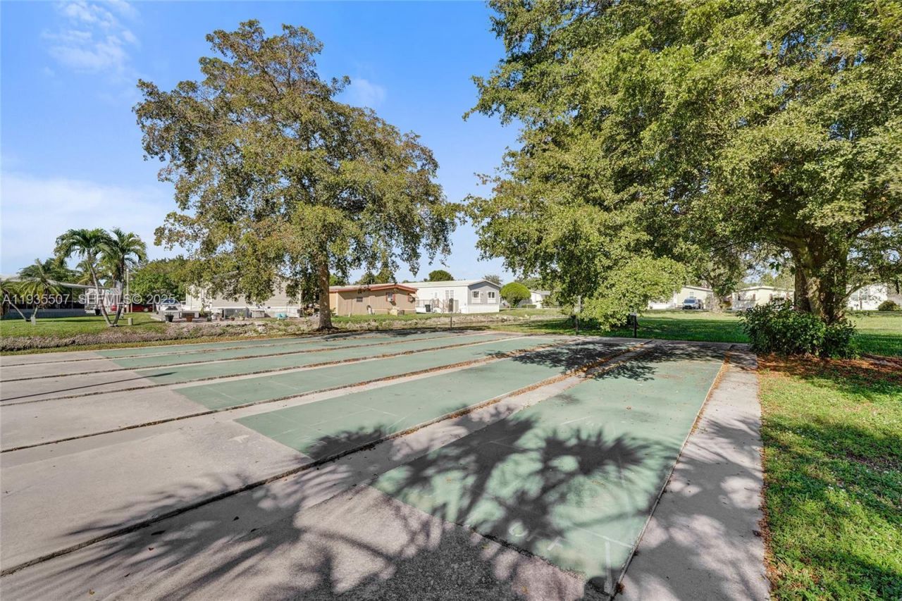 361 NW 135th Ave, Plantation, FL 33325 Photo