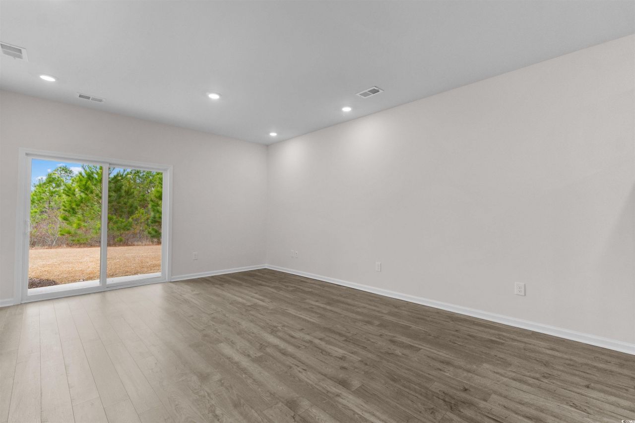 3710 Bells Lake Circle Photo 5