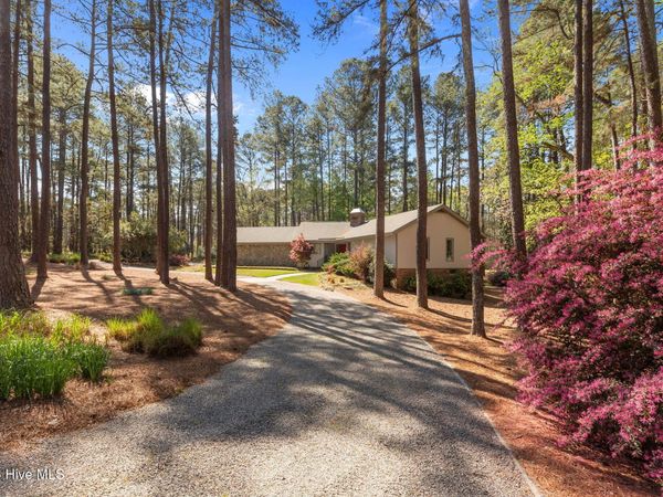 15740 Fox Lane, Wagram, NC 28396