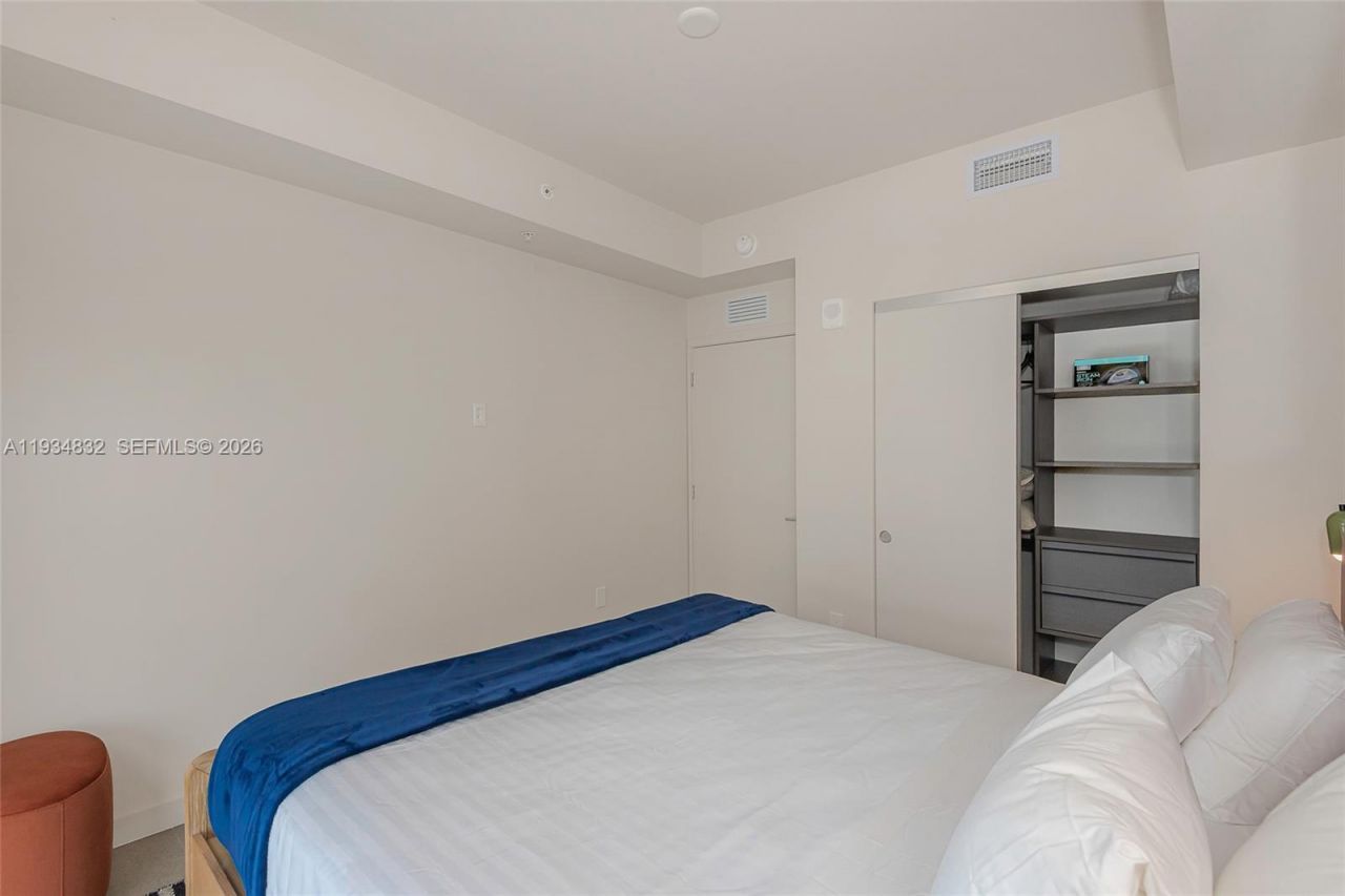 11 NE 6 St , Unit 2709, Miami, FL 33132 Photo
