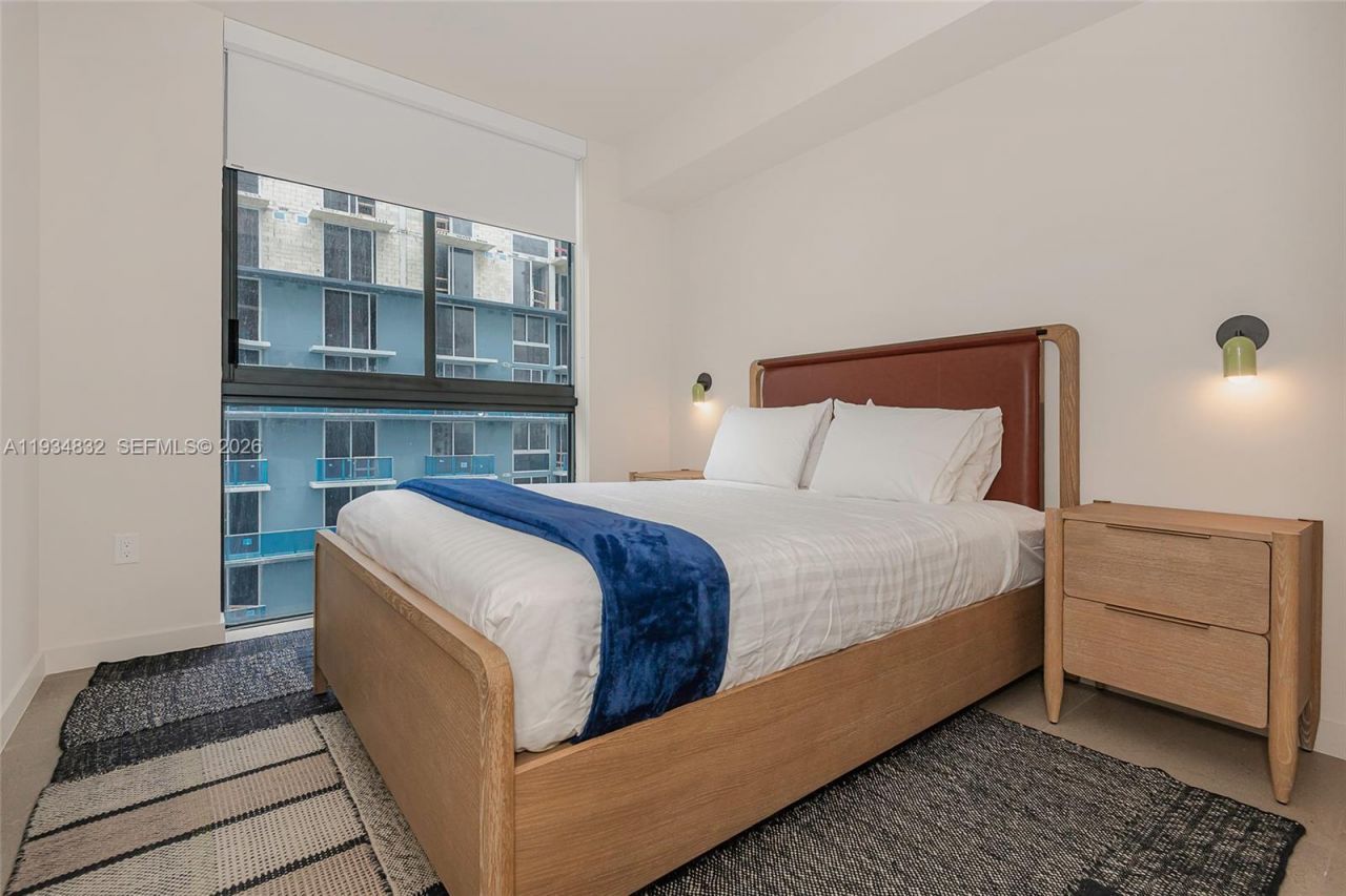 11 NE 6 St , Unit 2709, Miami, FL 33132 Photo