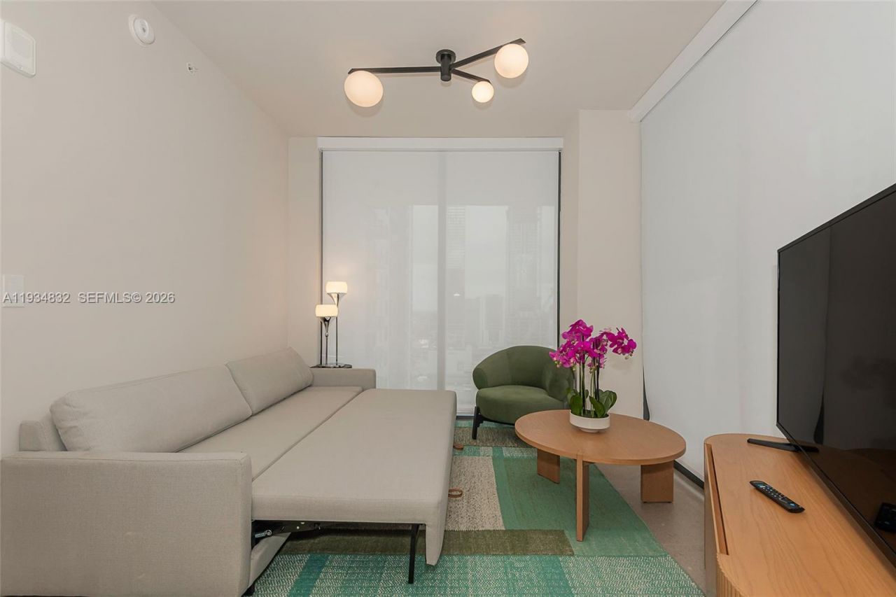 11 NE 6 St , Unit 2709, Miami, FL 33132 Photo