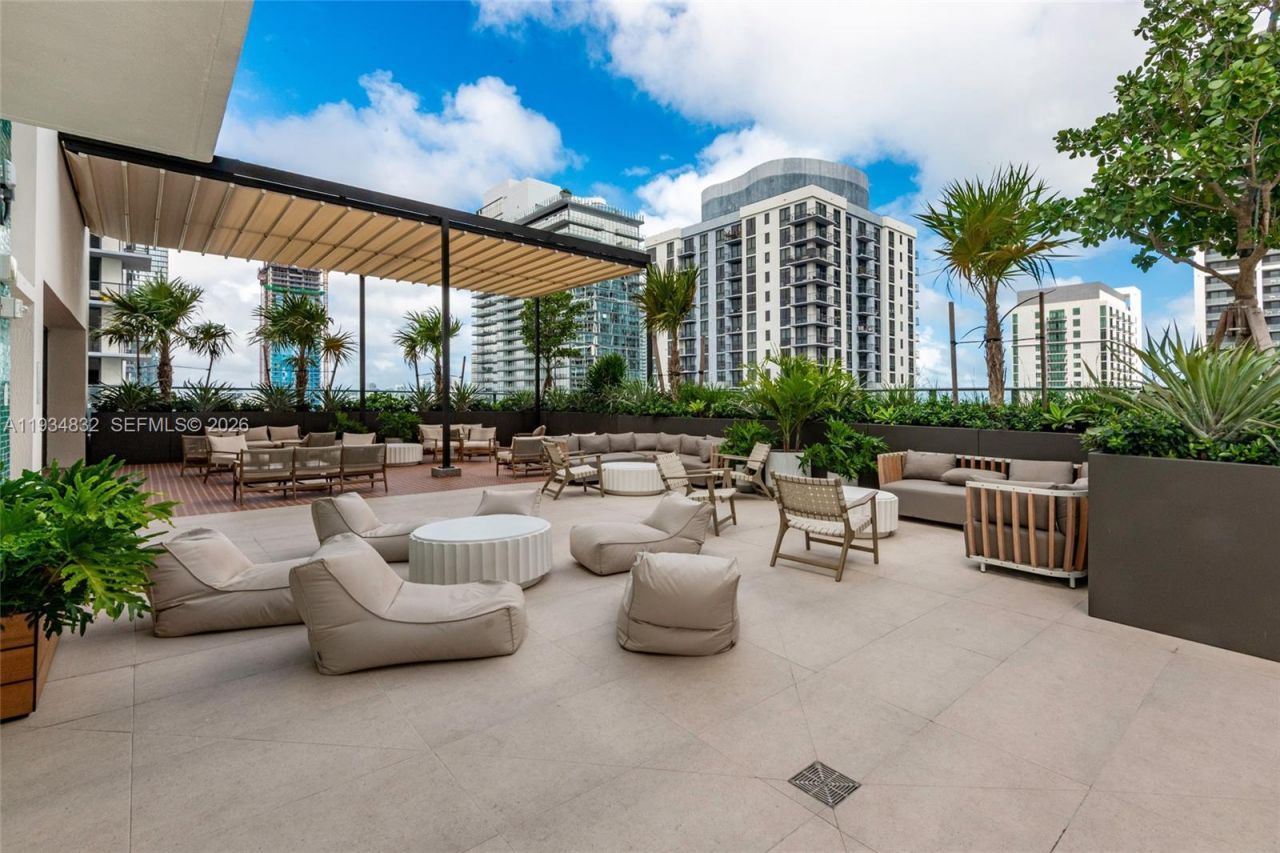 11 NE 6 St , Unit 2709, Miami, FL 33132 Photo