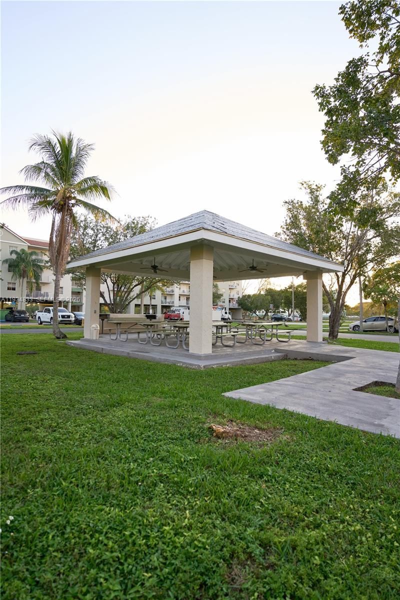 8240 SW 210th St, Unit 207, Cutler Bay, FL 33189 Photo