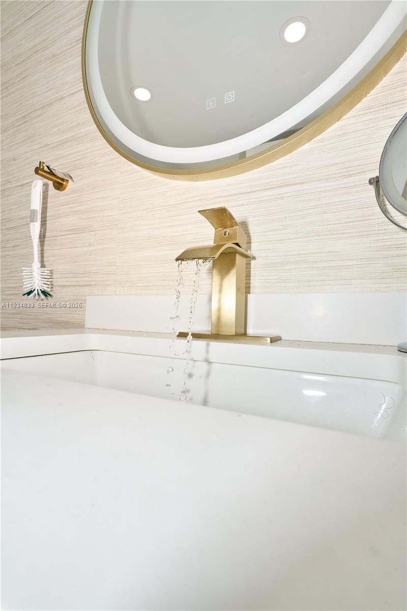 8240 SW 210th St, Unit 207, Cutler Bay, FL 33189 Photo