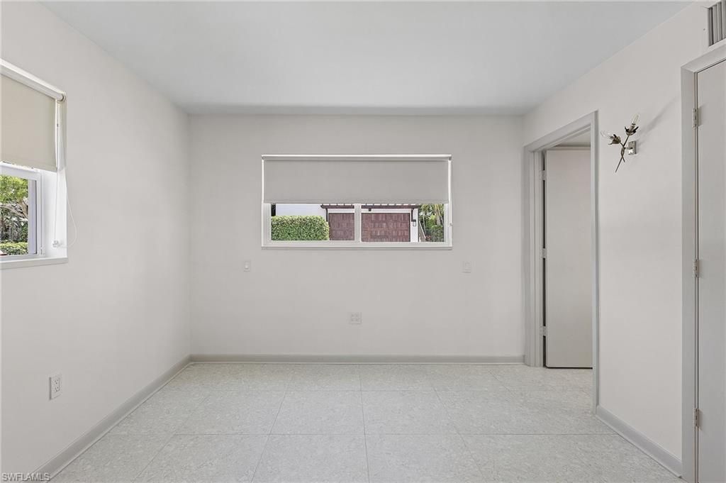 780 10th Ave S, Unit 4, Naples, FL 34102 Photo