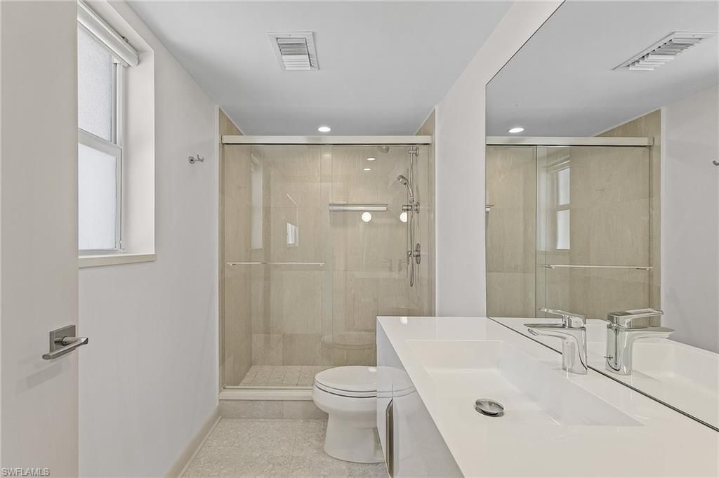 780 10th Ave S, Unit 4, Naples, FL 34102 Photo