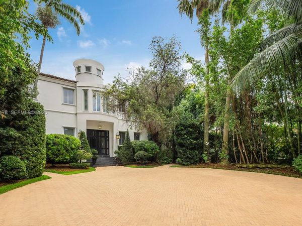 315 E San Marino Dr , Miami Beach, FL 33139