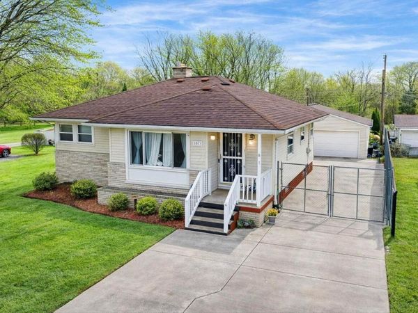 1071 N Hague Avenue, Columbus, OH 43204