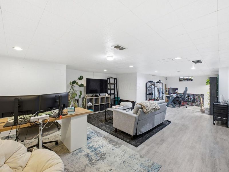 1071 N Hague Avenue, Columbus, OH 43204 Photo 15