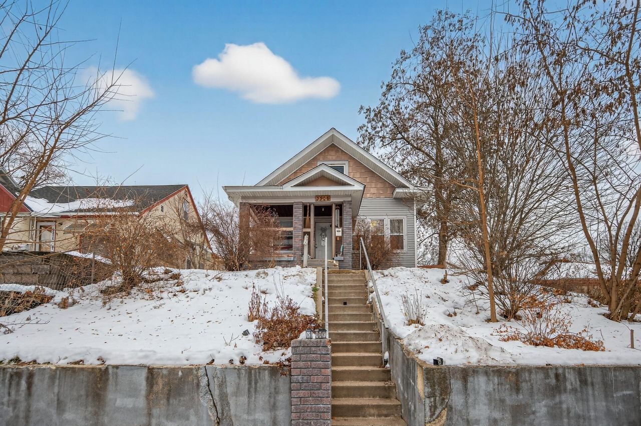 3306 Humboldt Avenue N, Minneapolis, MN 55412 Main Photo