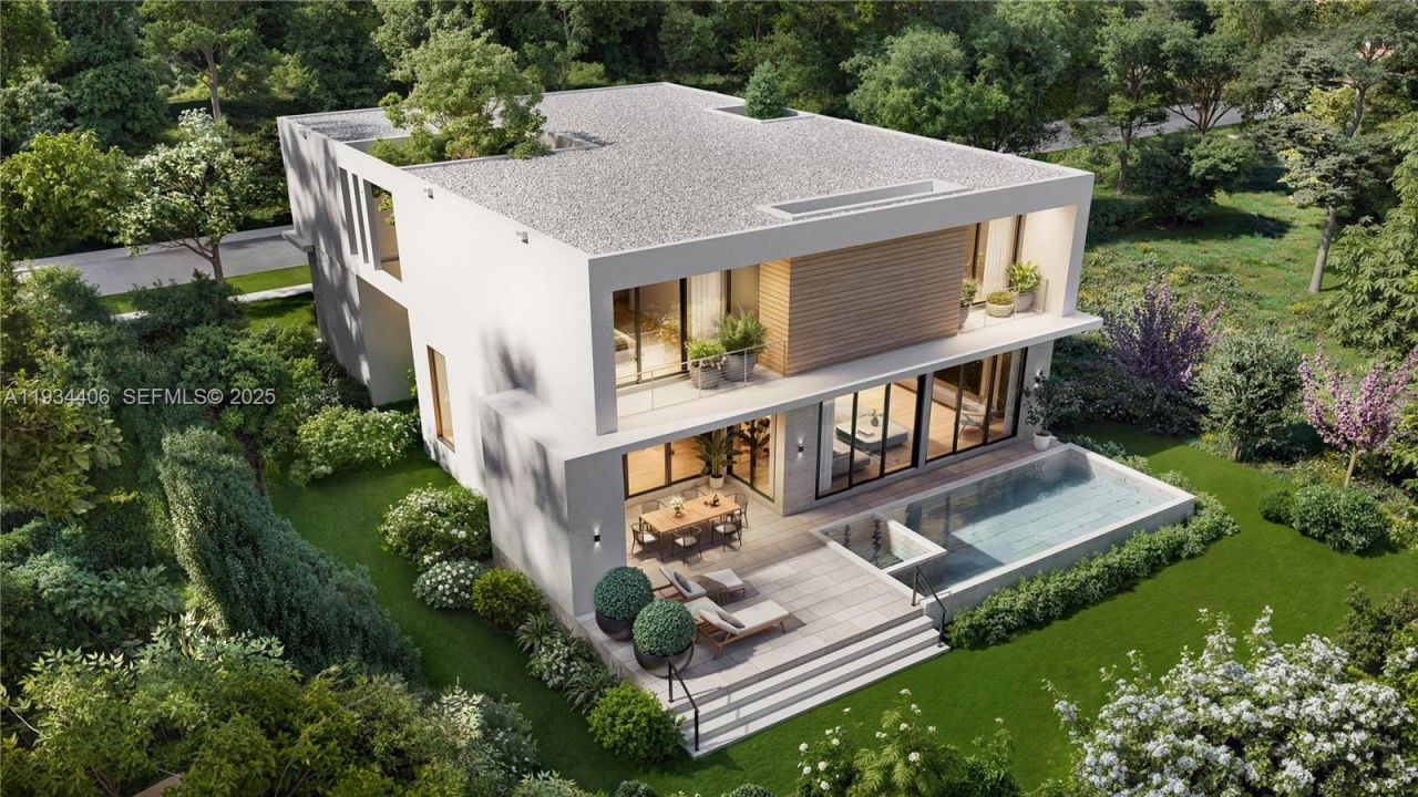 2096 Alamanda Dr , North Miami, FL 33181 Photo