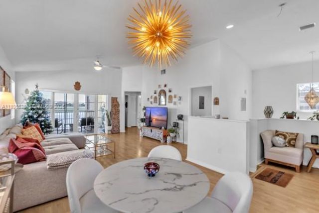 14817 Balgowan Rd, Unit 201-5, Miami Lakes, FL 33016 Photo