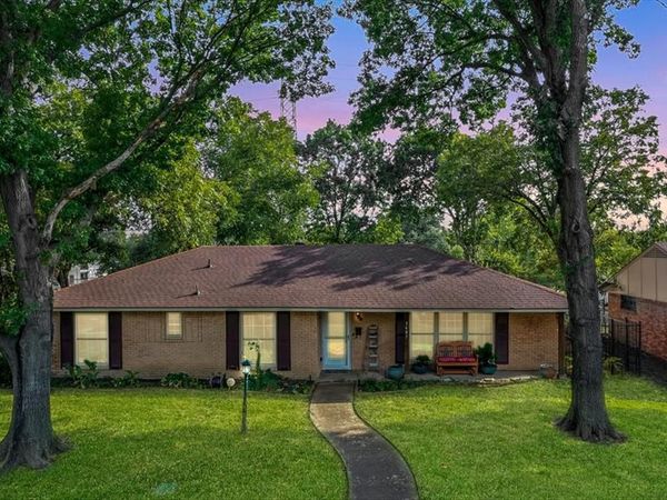 3483 Navajo Circle, Dallas, TX 75224