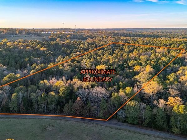 4201 County Road 273, Garrison, TX 75946
