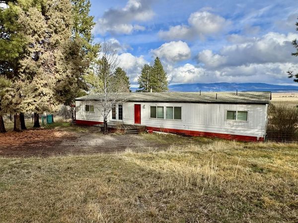 21657 Pinecrest Drive, Bly, OR 97622
