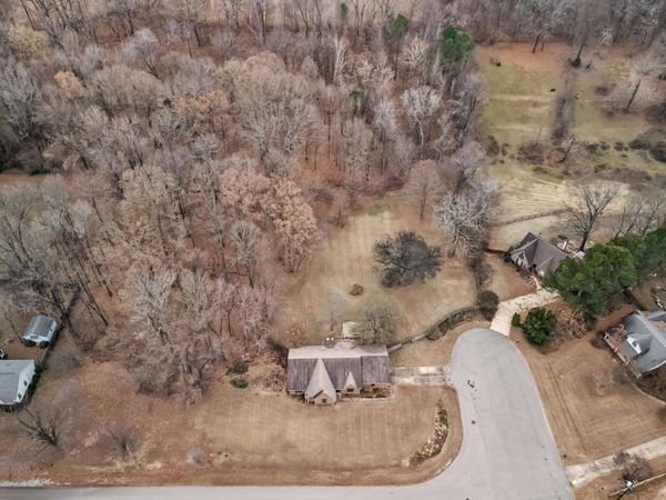 121 HARMON CV, Brighton, TN 38011