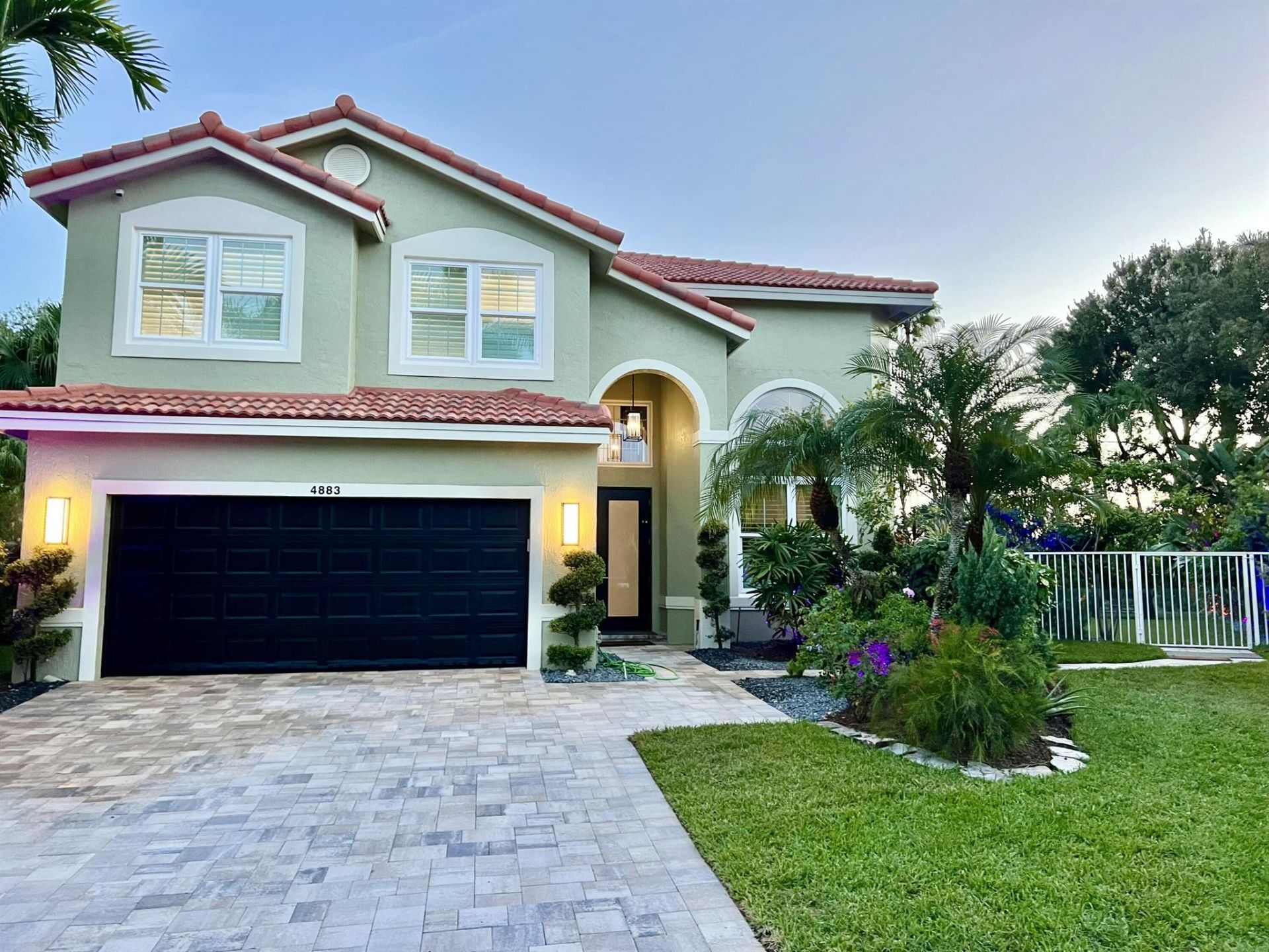 4883 N Classical Boulevard, Delray Beach, FL 33445 Photo