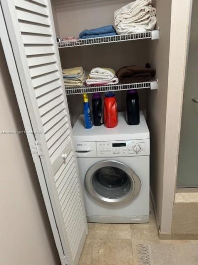 230 174th St, Unit 808, Sunny Isles Beach, FL 33160 Photo