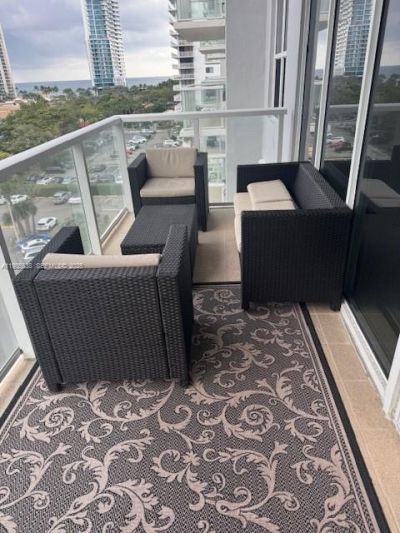 230 174th St, Unit 808, Sunny Isles Beach, FL 33160 Photo