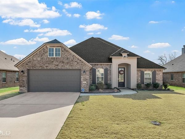 818 Abita Drive, Bossier City, LA 71111