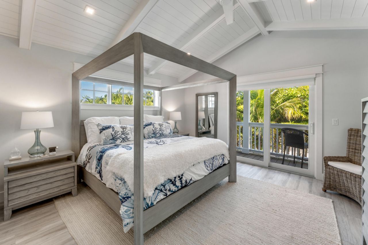 81906 Overseas Highway, Unit 2, Islamorada, FL 33036 Photo