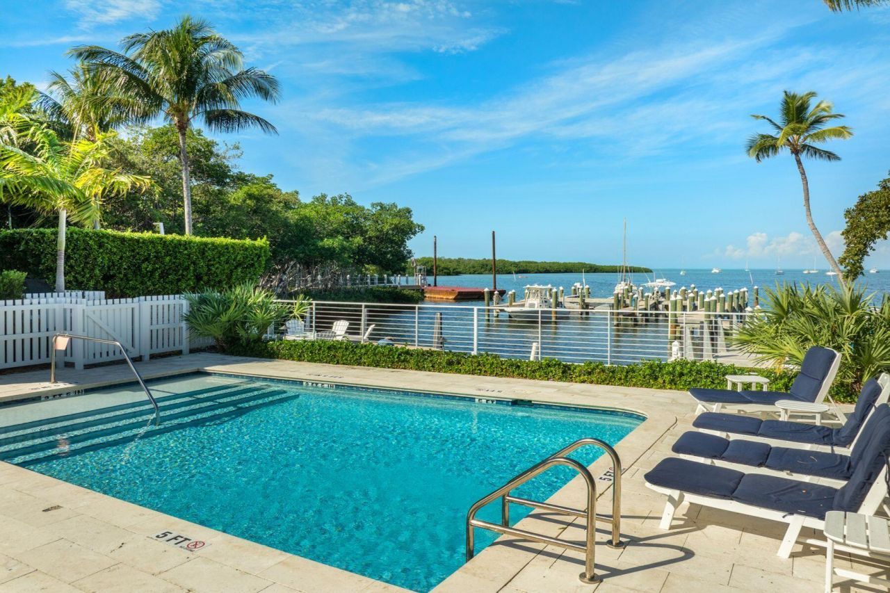 81906 Overseas Highway, Unit 2, Islamorada, FL 33036 Photo
