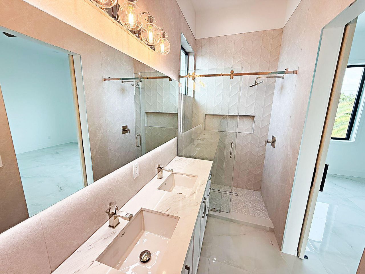 258 Caribbean Drive, Key Largo, FL 33037 Photo